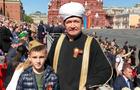 Духовный лидер мусульман России муфтий шейх Равиль Гайнутдин поздравляет с Днем Победы